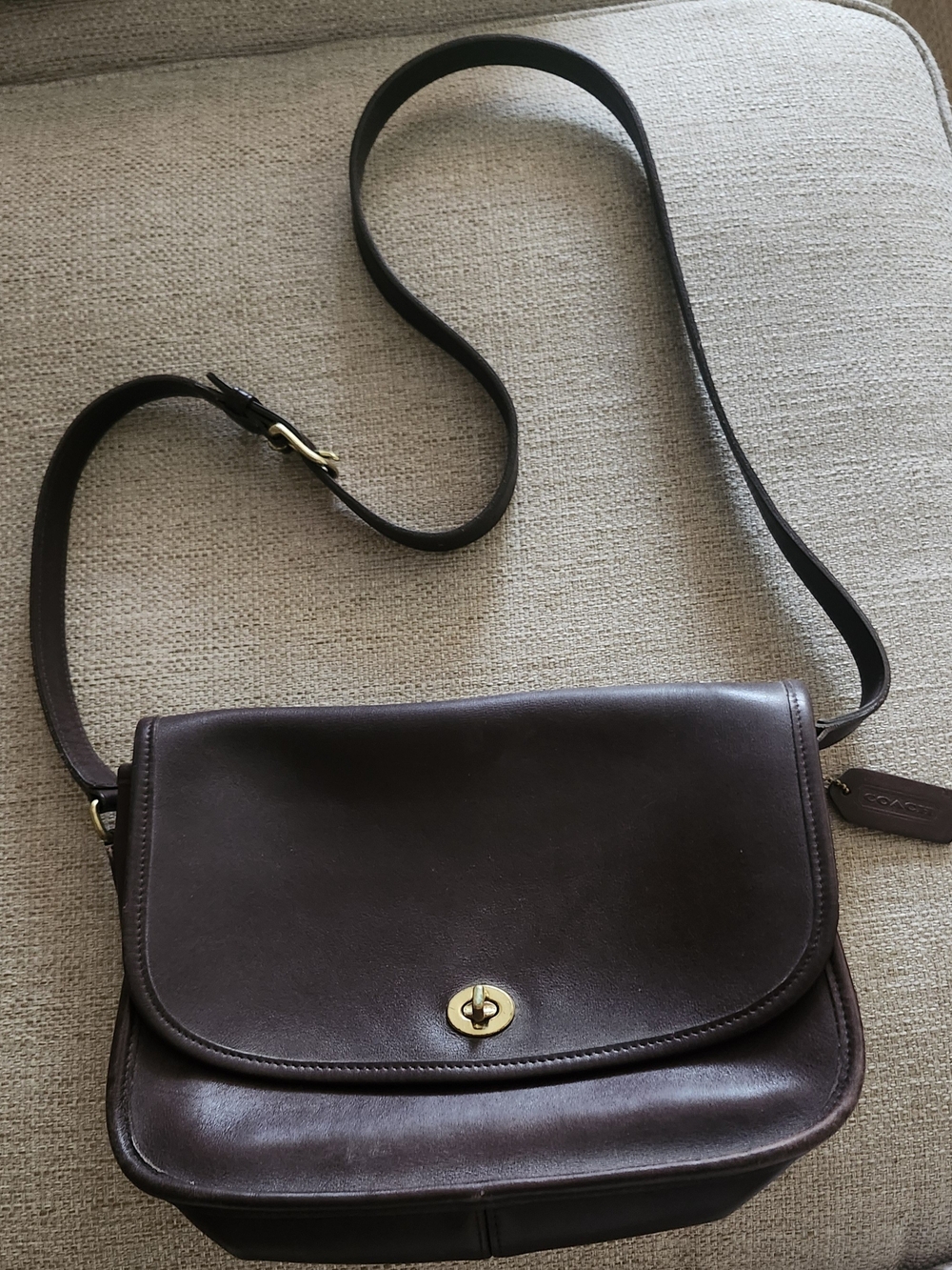Vintage Brown Leather Coach City bag